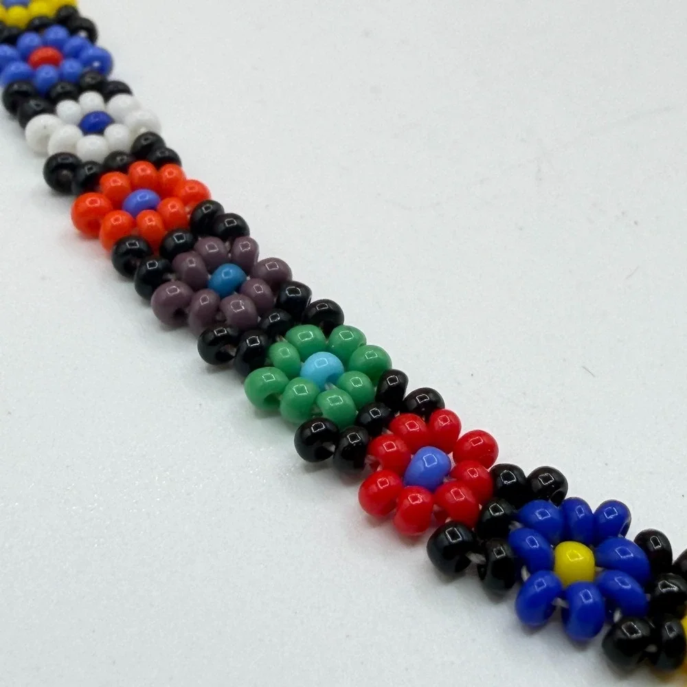 Multicolor Seed Bead Daisy Flower Choker Necklace Black Floral Boho Y2K Jewelry